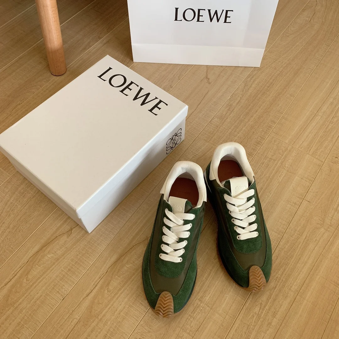 code:3100-485-68$-With box-loewe gallery