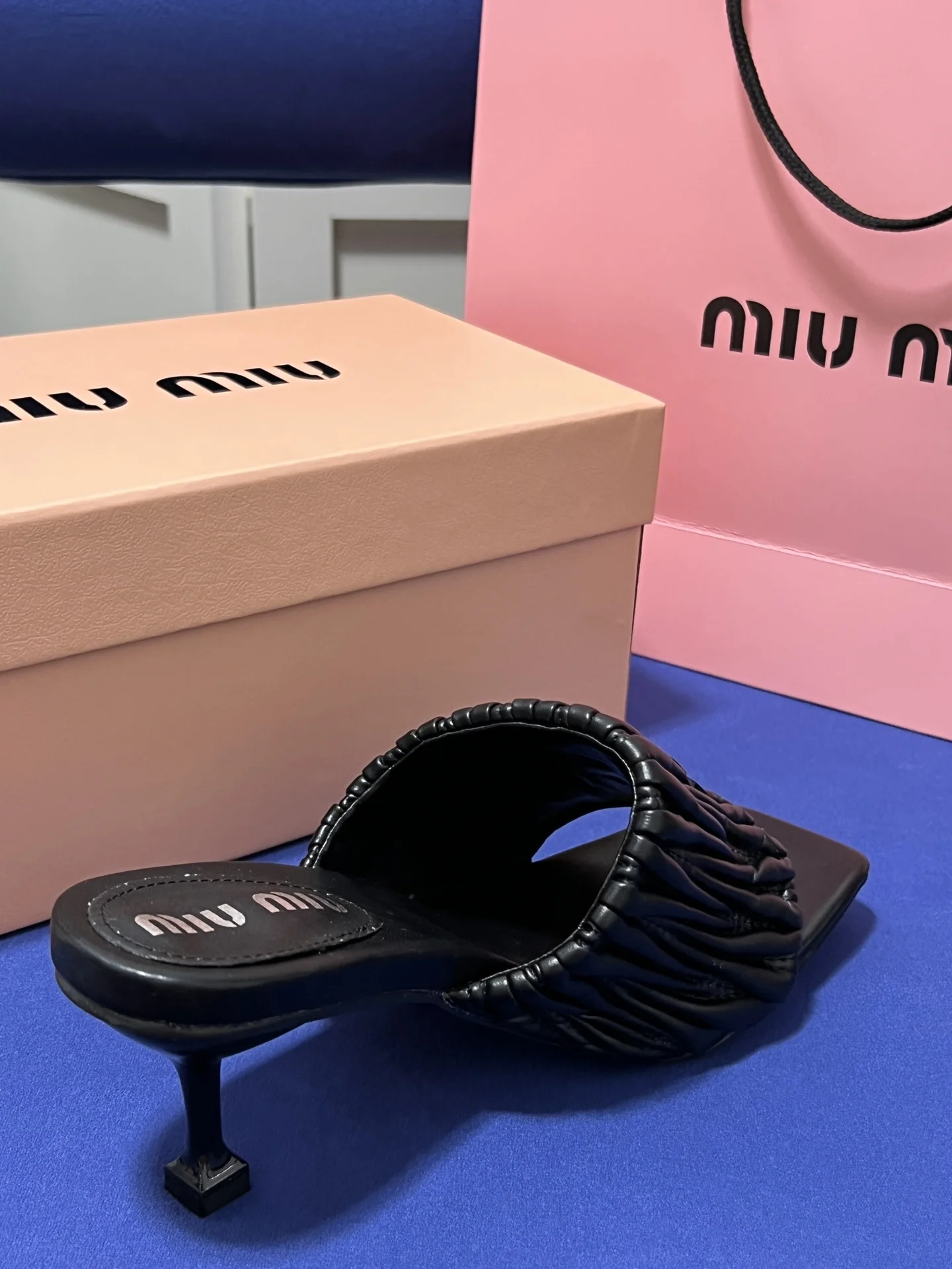 code:3246-340-47.99$-MIU  MIU gallery