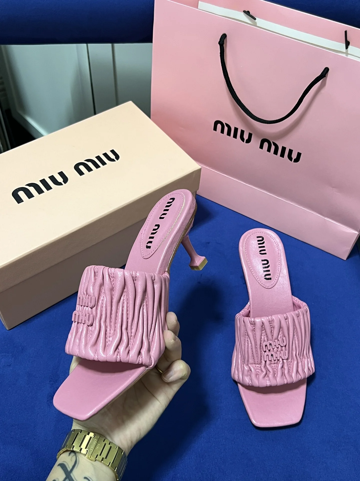 code:3246-340-47.99$-MIU  MIU gallery