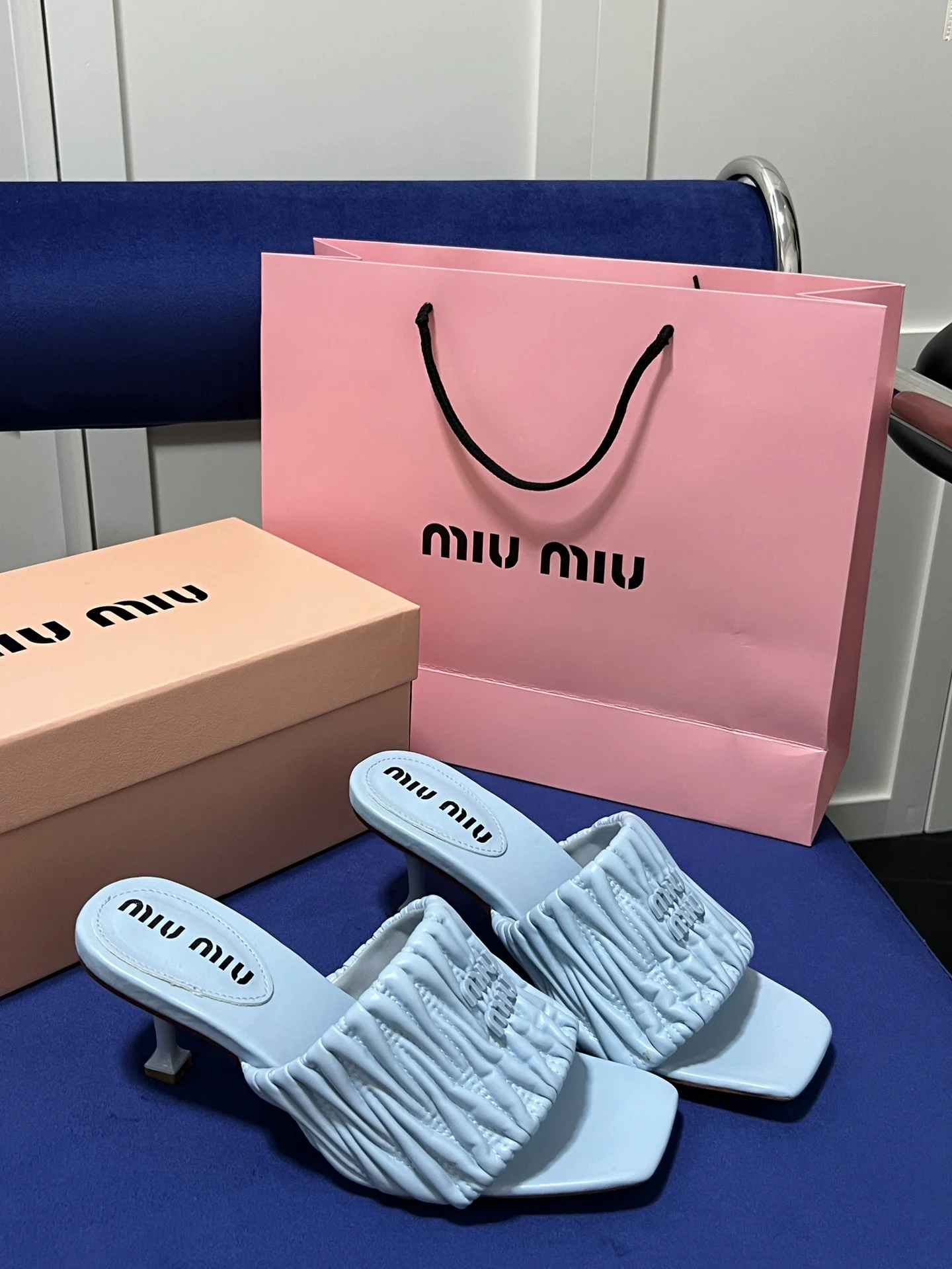 code:3246-340-47.99$-MIU  MIU gallery