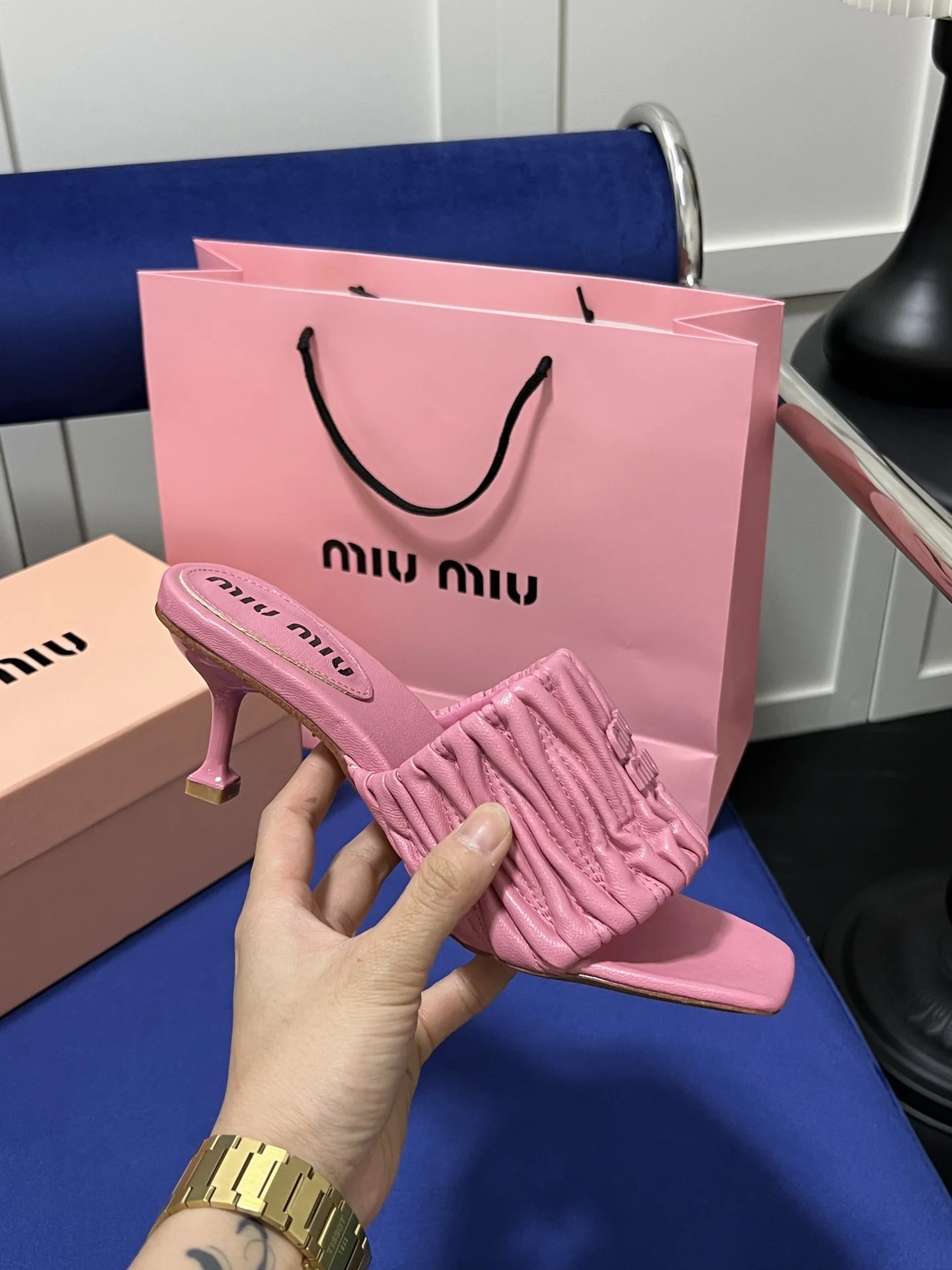 code:3246-340-47.99$-MIU  MIU gallery