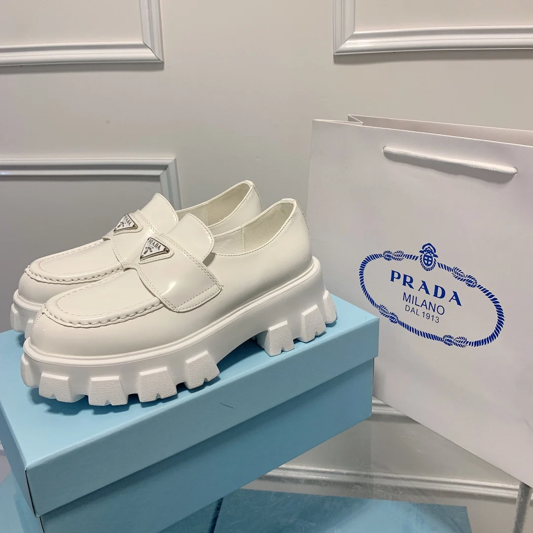 code:3384-412-57.99$-PRADA-with box gallery