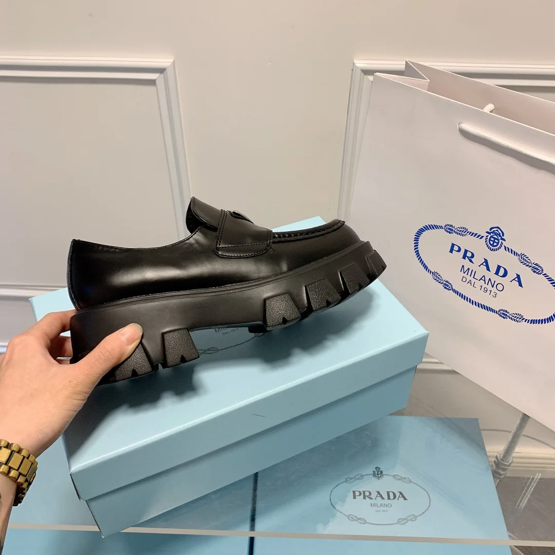 code:3384-412-57.99$-PRADA-with box gallery