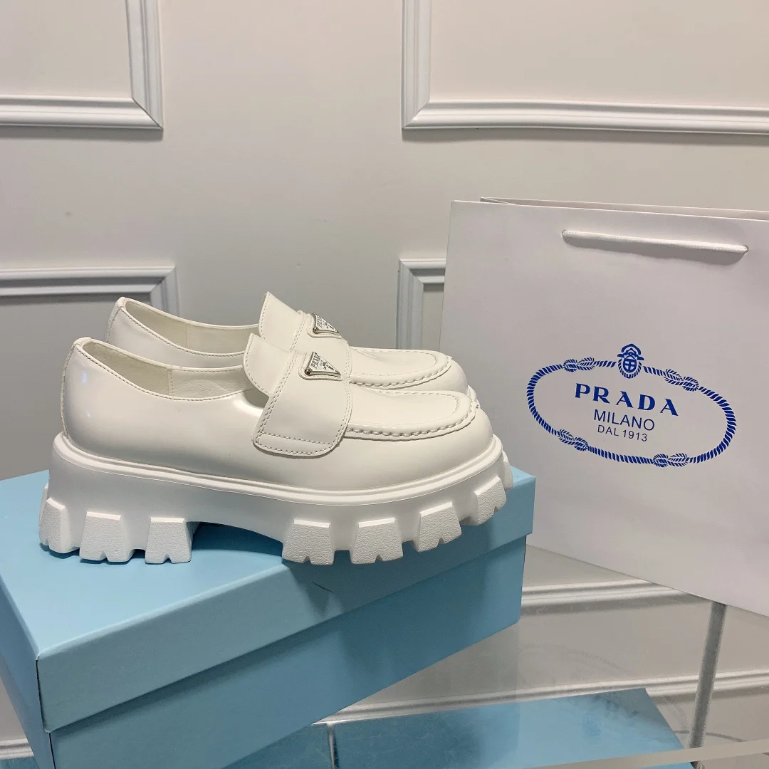 code:3384-412-57.99$-PRADA-with box gallery