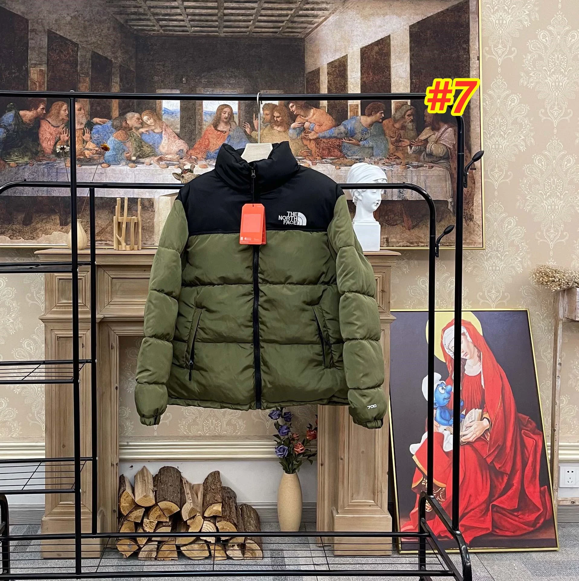 code:3460-330-45.99$-TNF North gallery