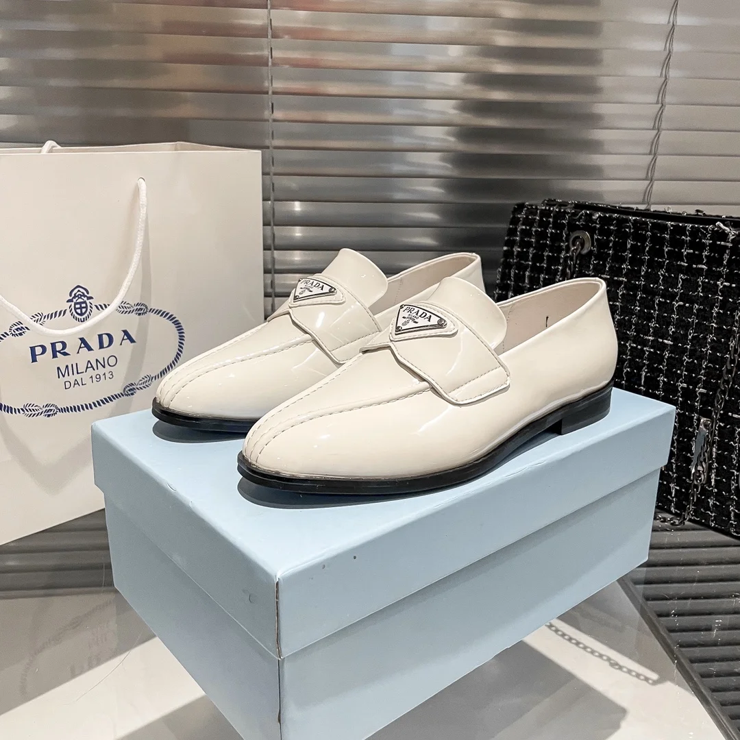 code:3468-375-51.99$-prada-with box gallery