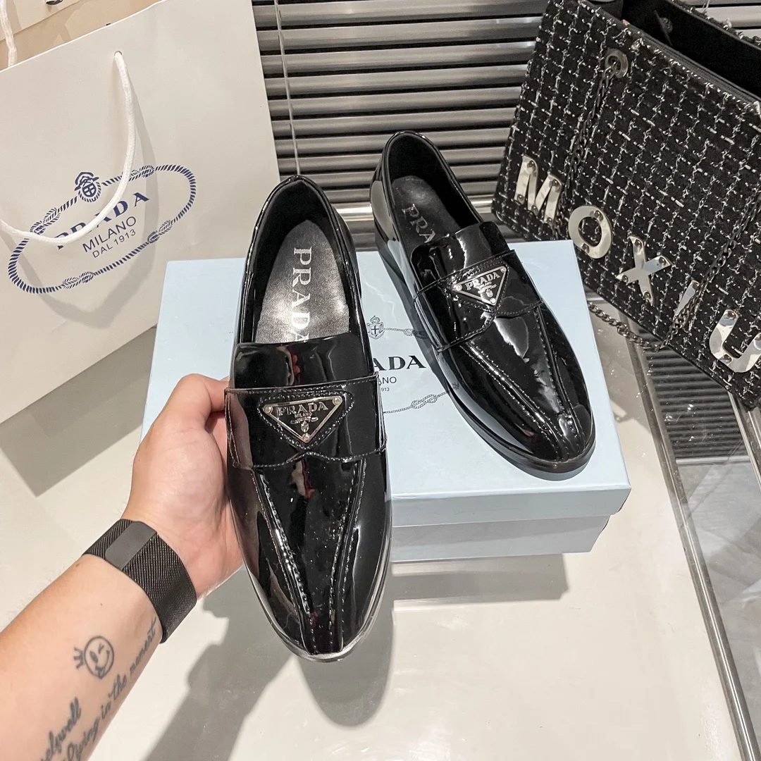 code:3468-375-51.99$-prada-with box gallery