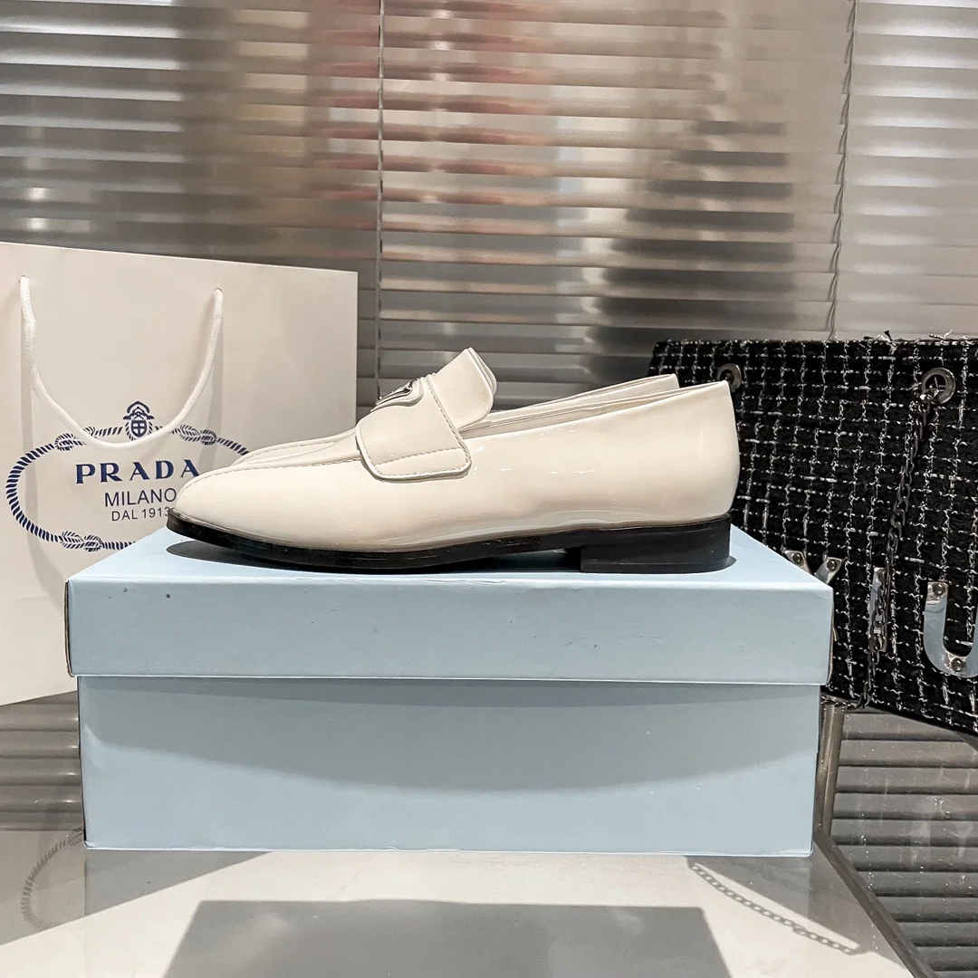 code:3468-375-51.99$-prada-with box gallery