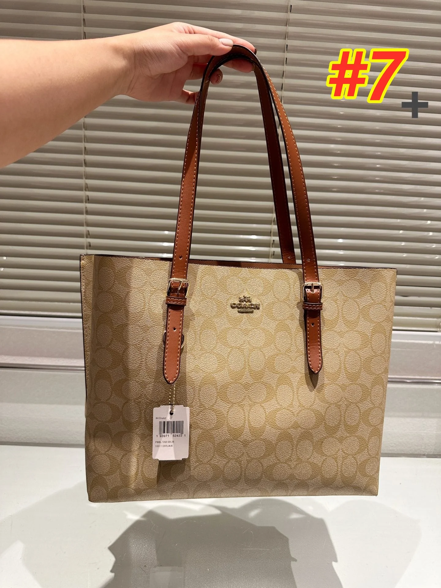 code:3496-445-62$-COACH-with box gallery