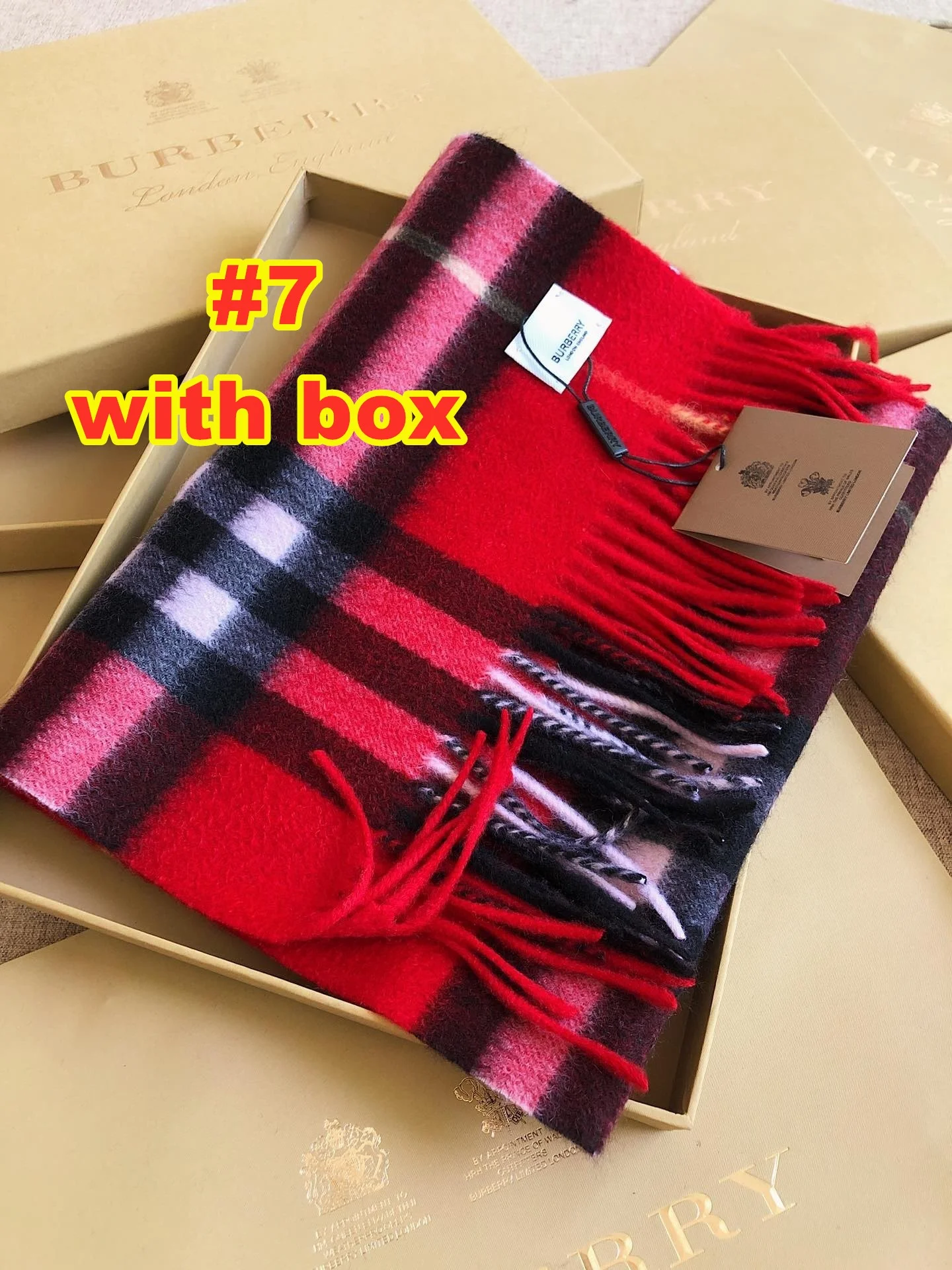 code:3523-235.95-33.99$-Burberry-with box gallery