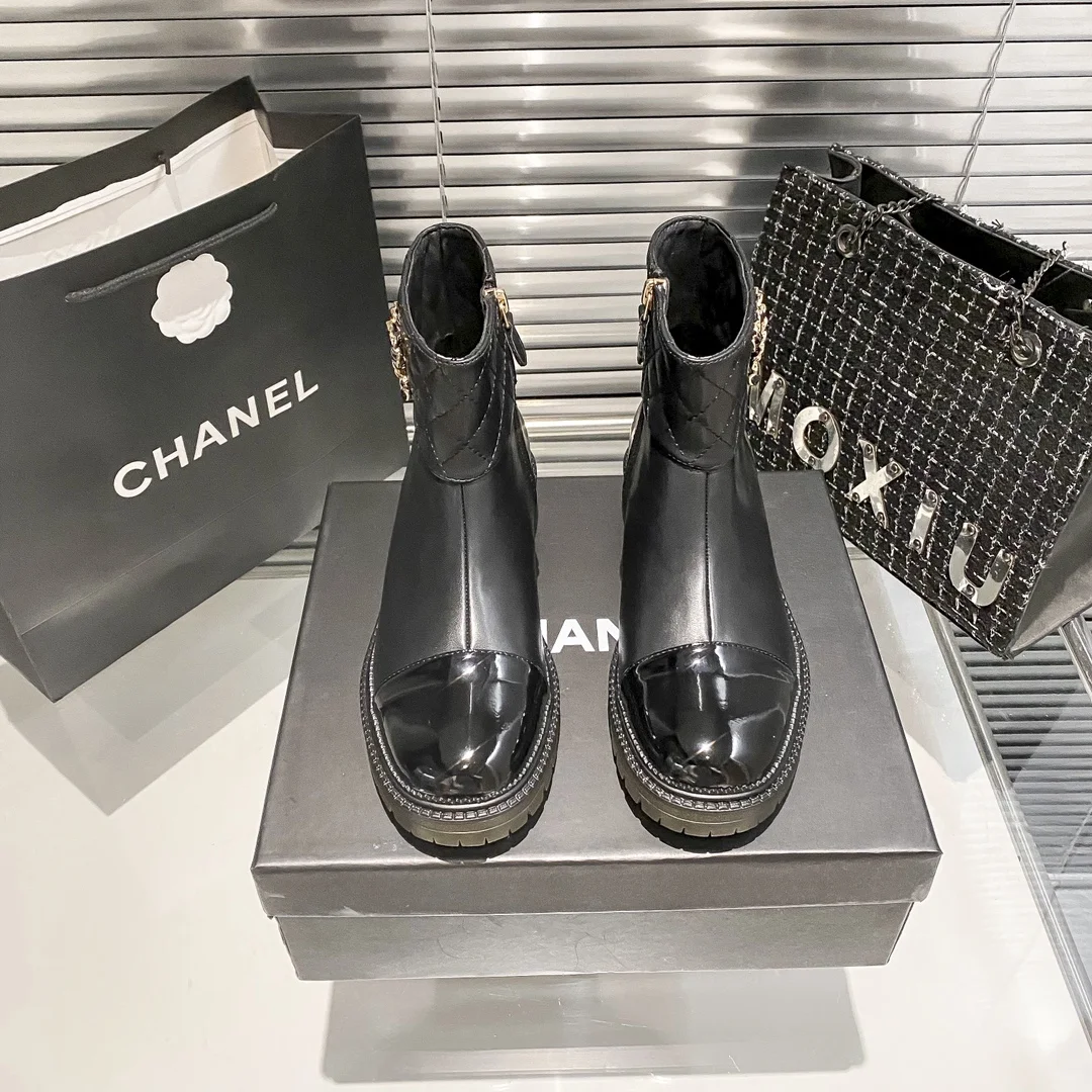 code:3612-485-66$-Chanel-with box gallery