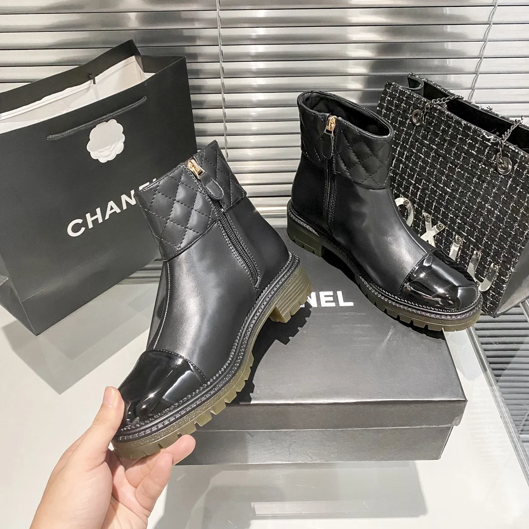 code:3612-485-66$-Chanel-with box gallery