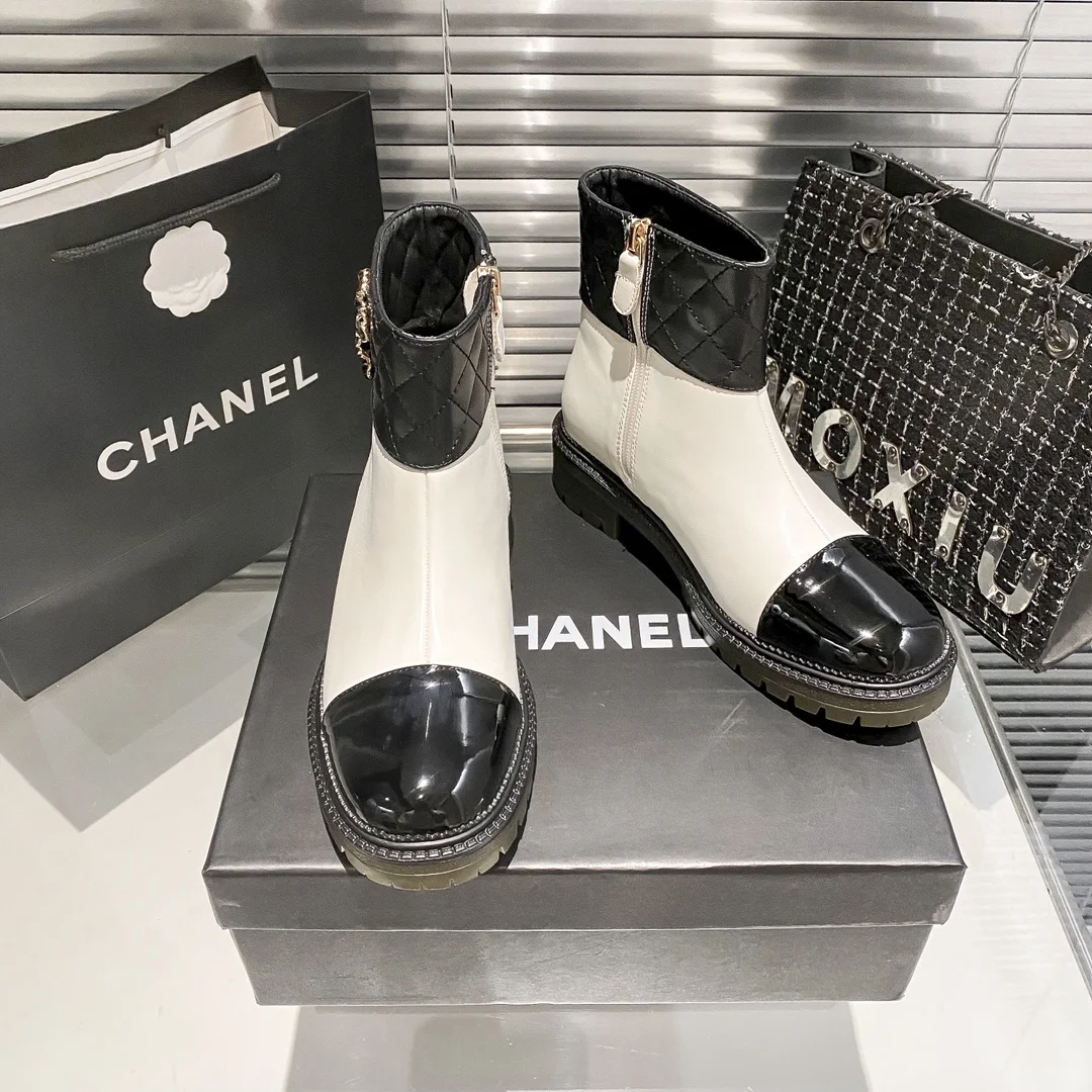 code:3612-485-66$-Chanel-with box gallery