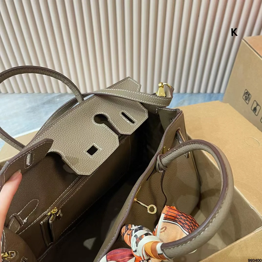 code:3714-728-100$-Hermes-not box gallery