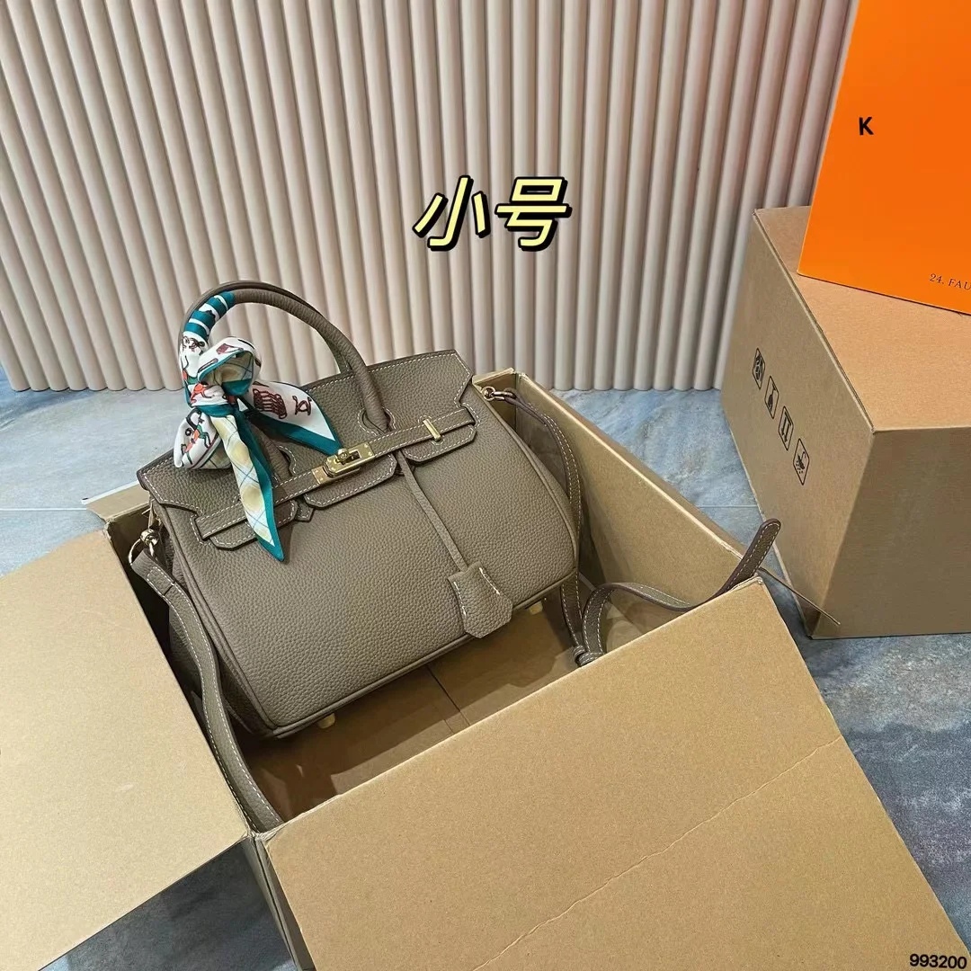 code:3714-728-100$-Hermes-not box gallery