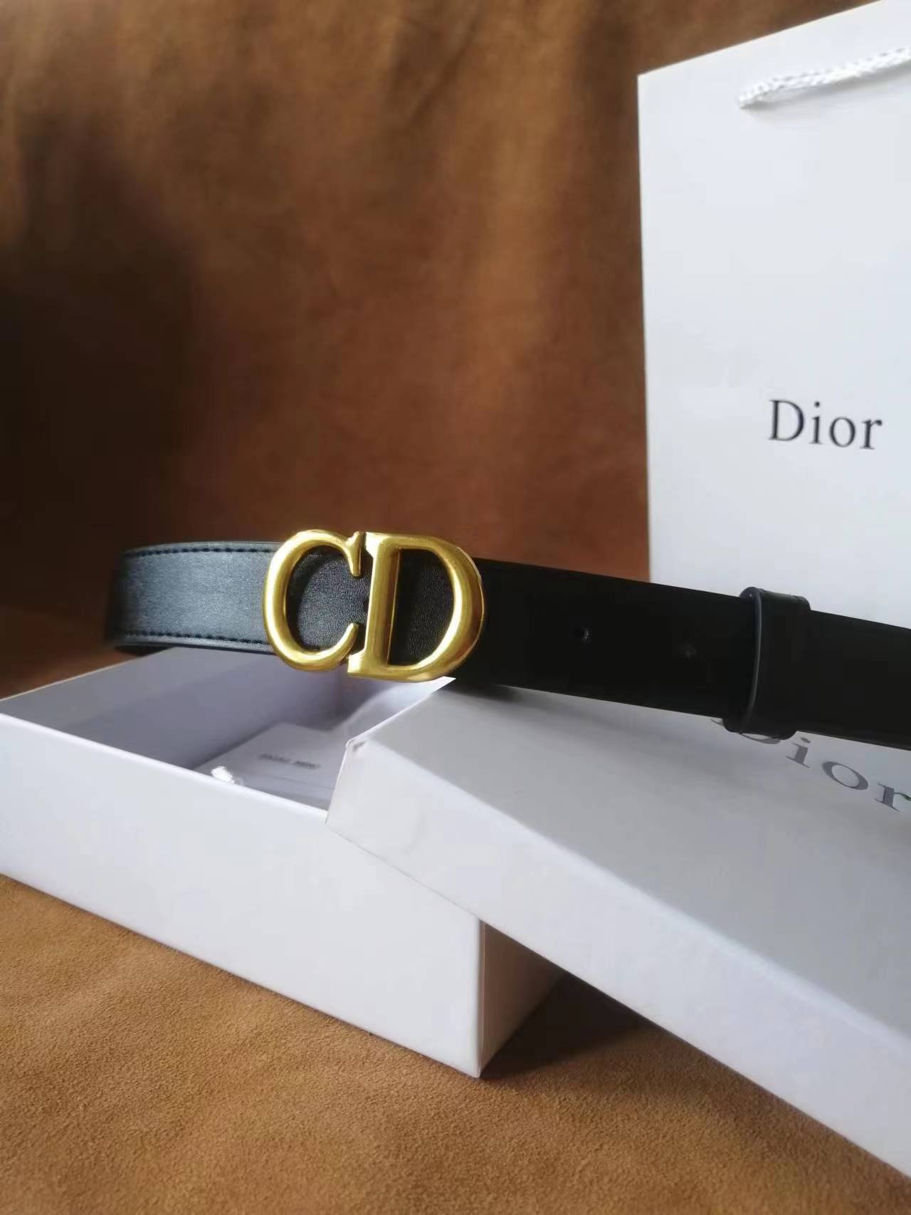 code 454-6605-R      19.99$ Dior gallery