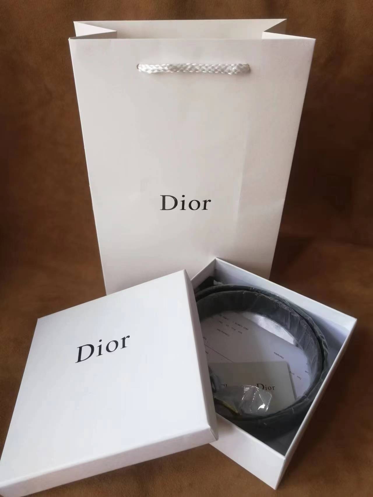 code 454-6605-R      19.99$ Dior gallery