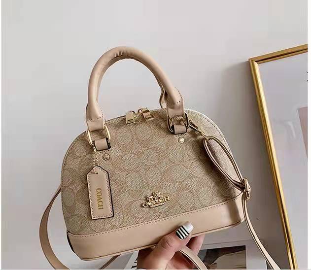 code 8343-T COACH 28.97$ gallery