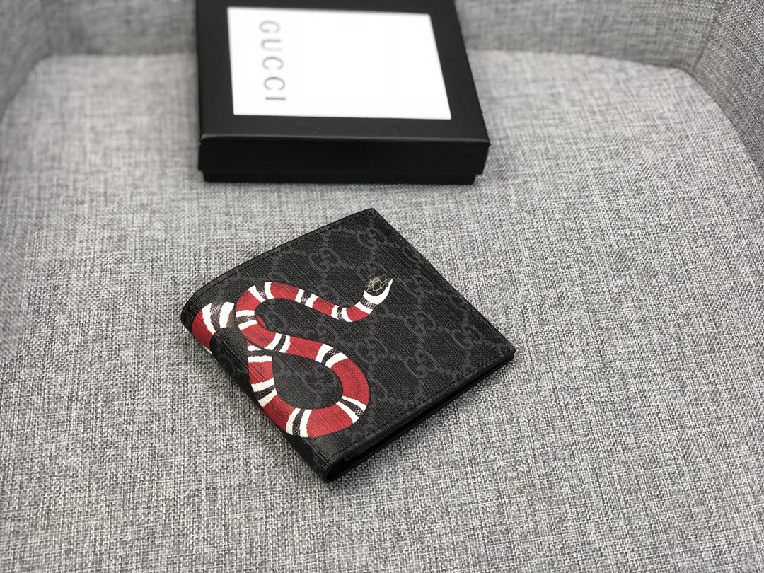 gucci 22.22$  code 493-6595-R gallery