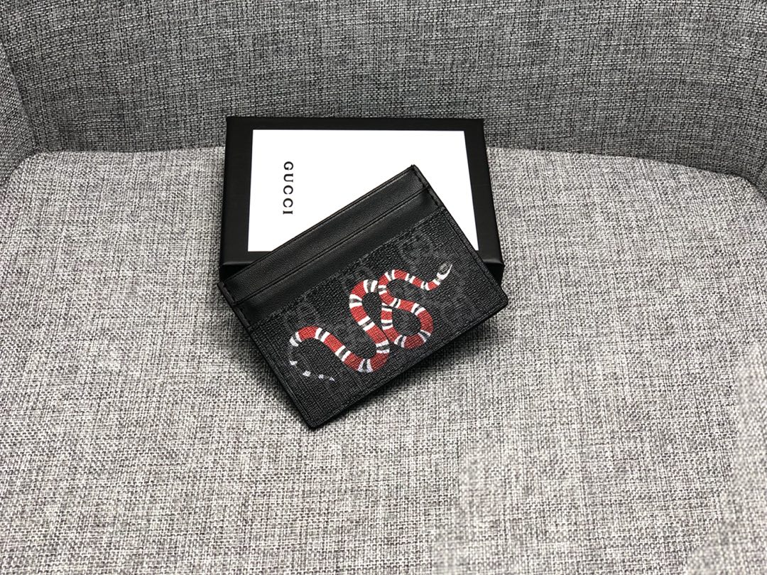 gucci 22.22$  code 493-6595-R gallery