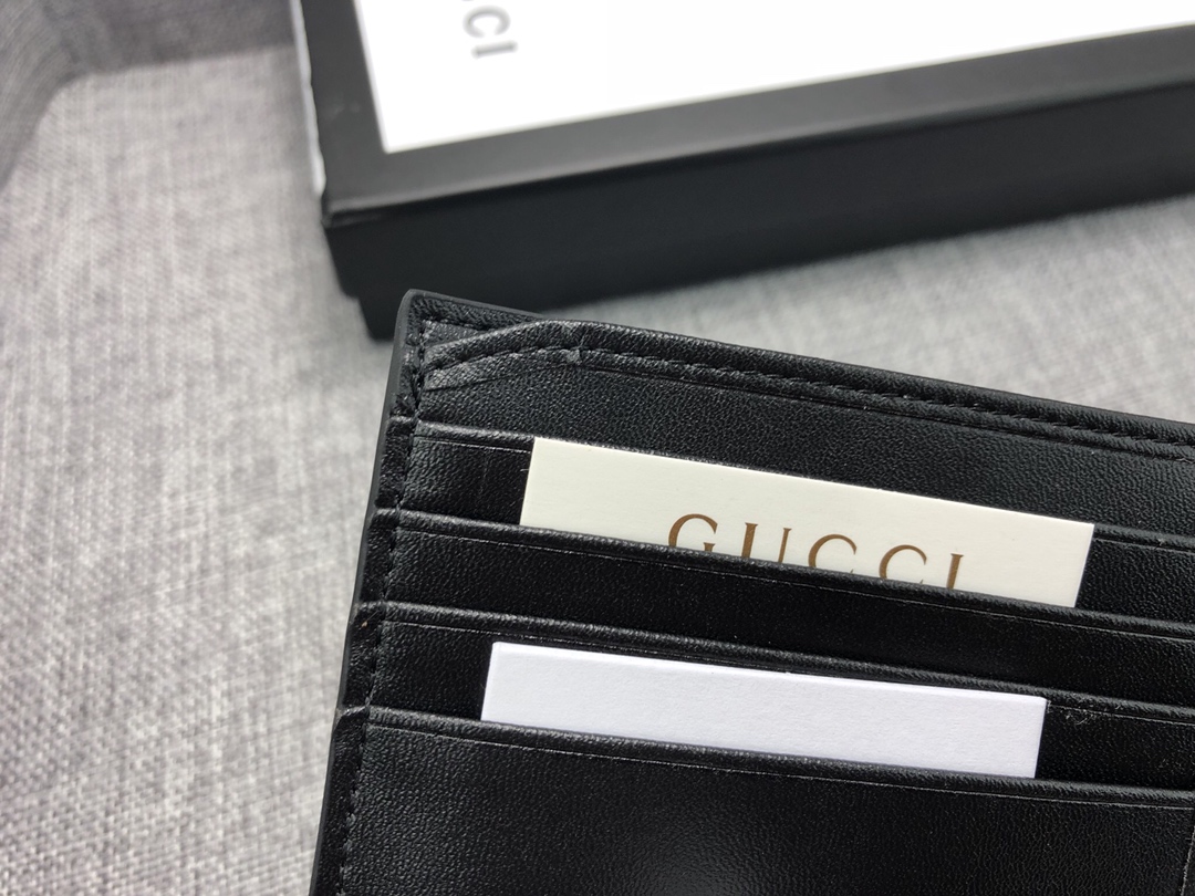 gucci 22.22$  code 493-6595-R gallery