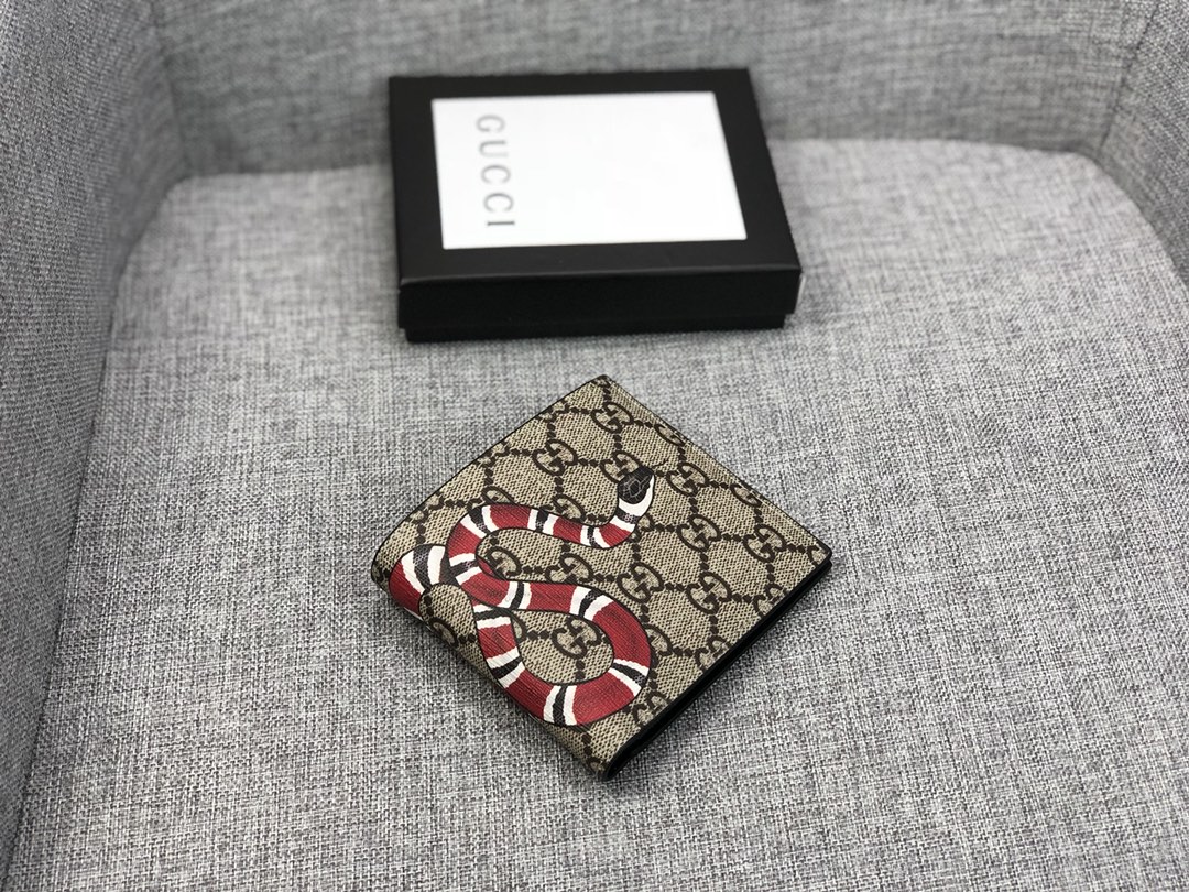 gucci 22.22$  code 493-6595-R gallery