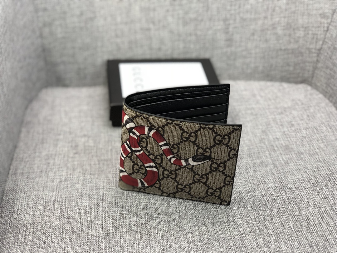 gucci 22.22$  code 493-6595-R gallery