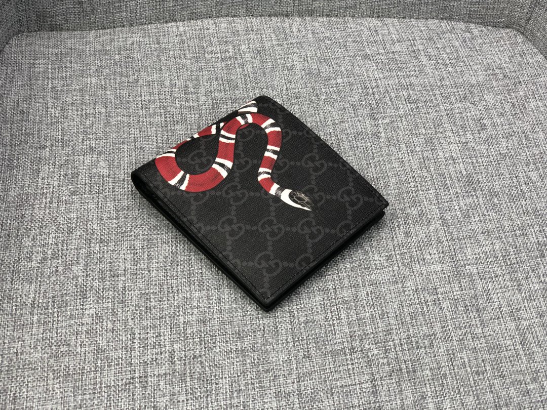 gucci 22.22$  code 493-6595-R gallery