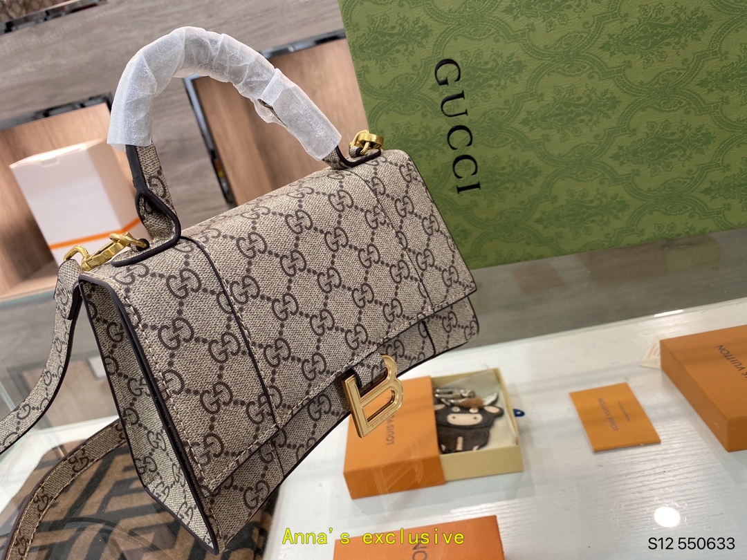 gucci 43.33$ CODE 472-6170-R gallery