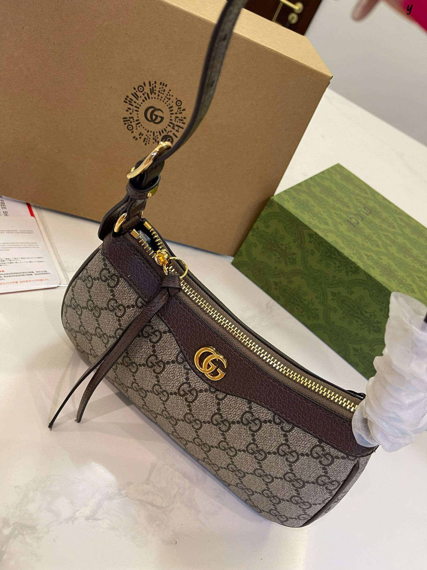 gucci 52.69   code 306-7000-R gallery