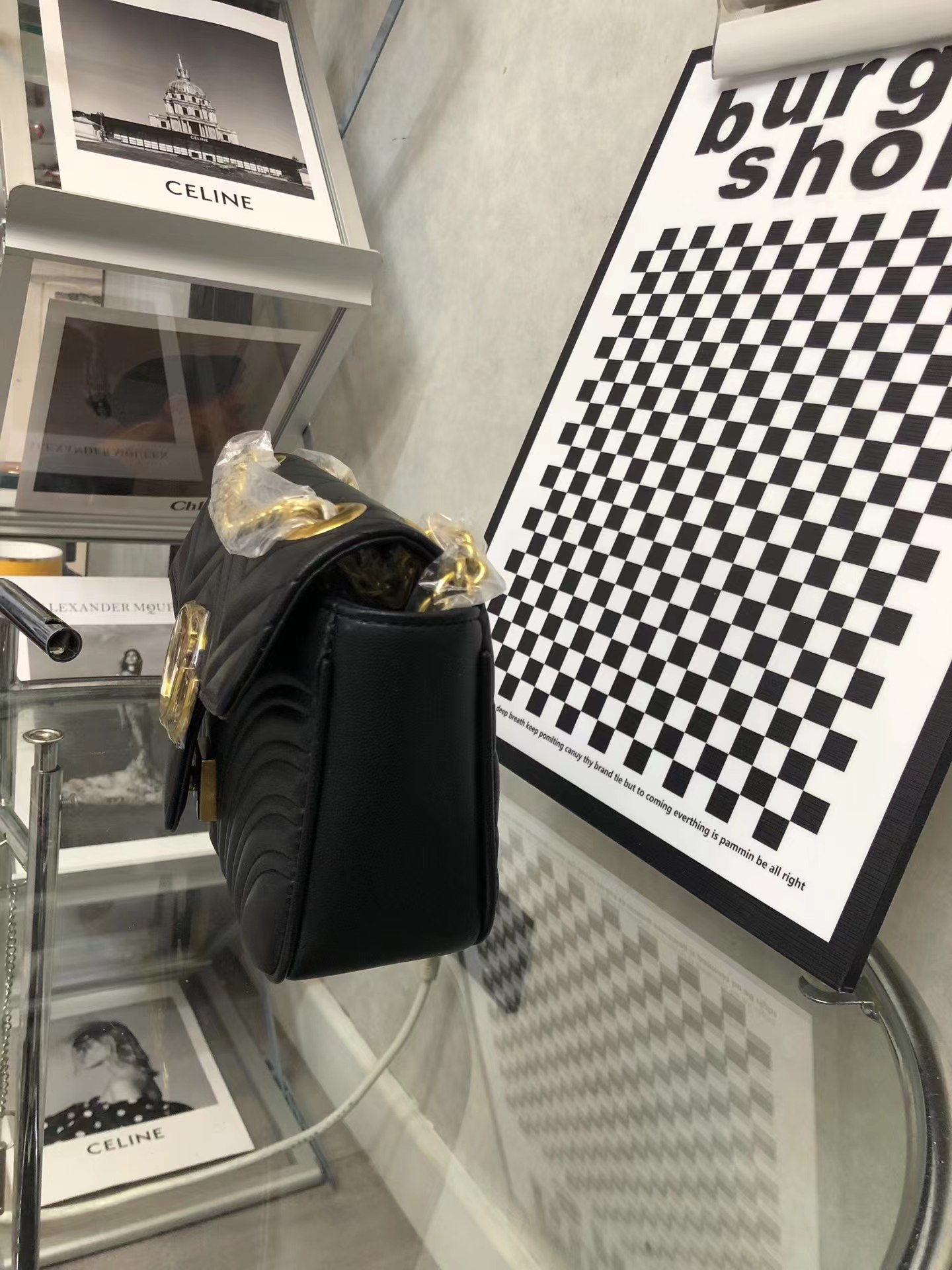 gucci 52.99$  CODE 472-6313-R gallery