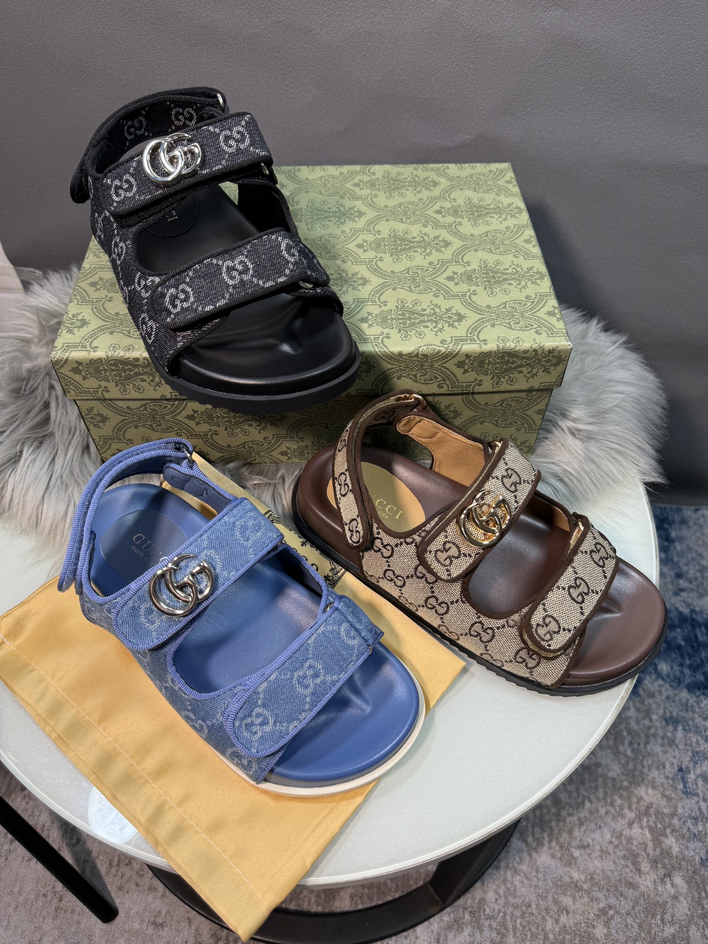 gucci 54.44$  code 449-7044-R gallery