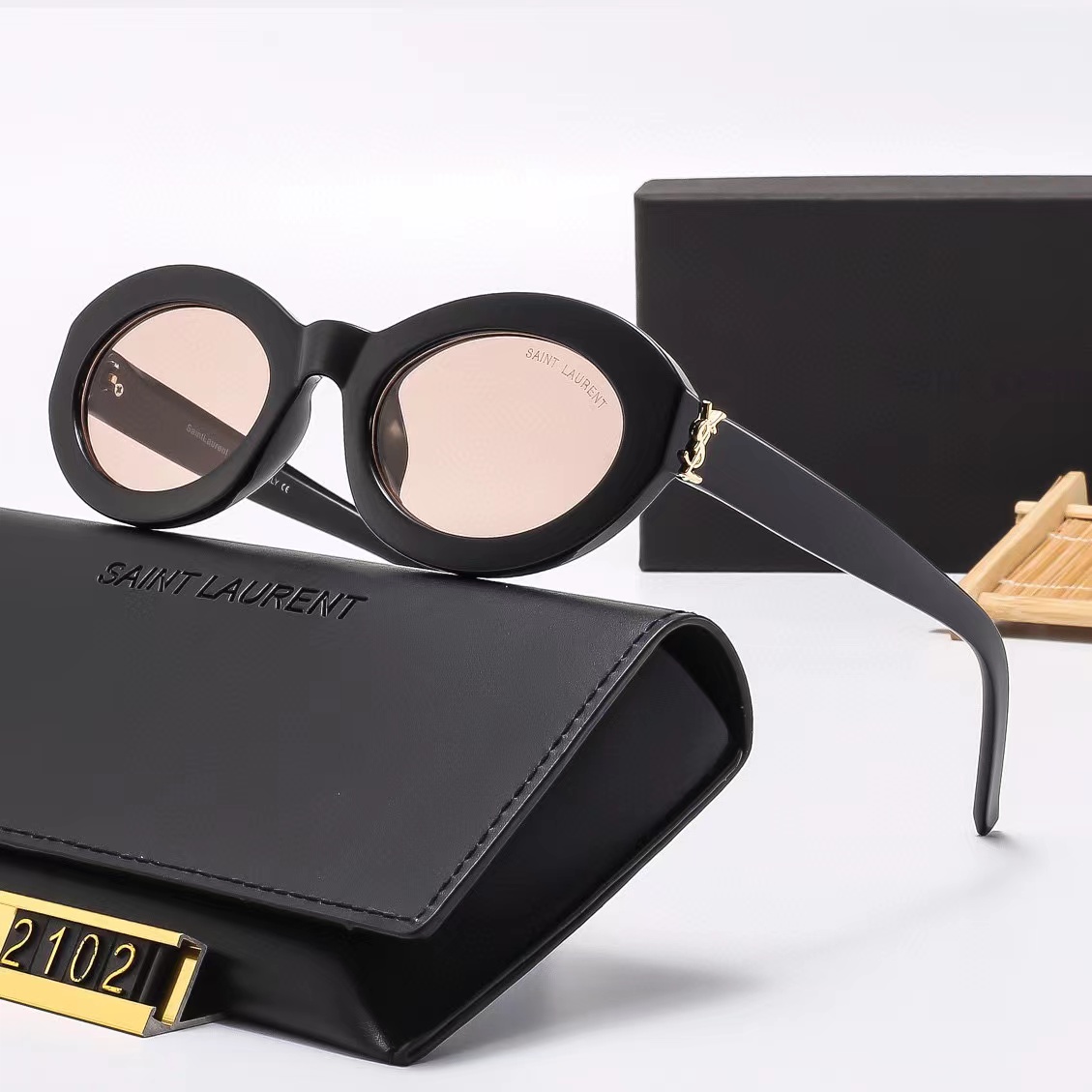 lis1041 YSL $29.78 gallery