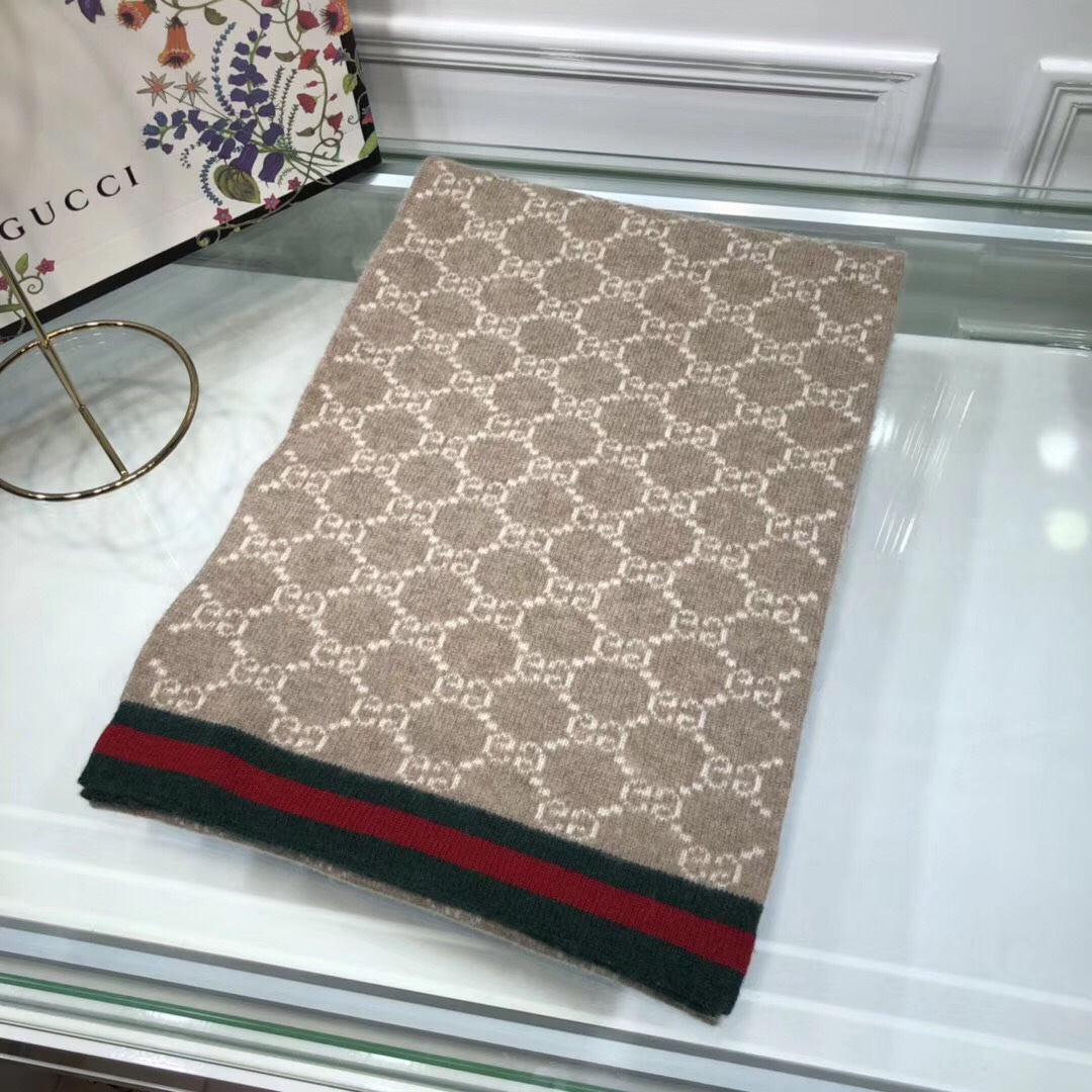 lis1106 Gucci $25.97 gallery