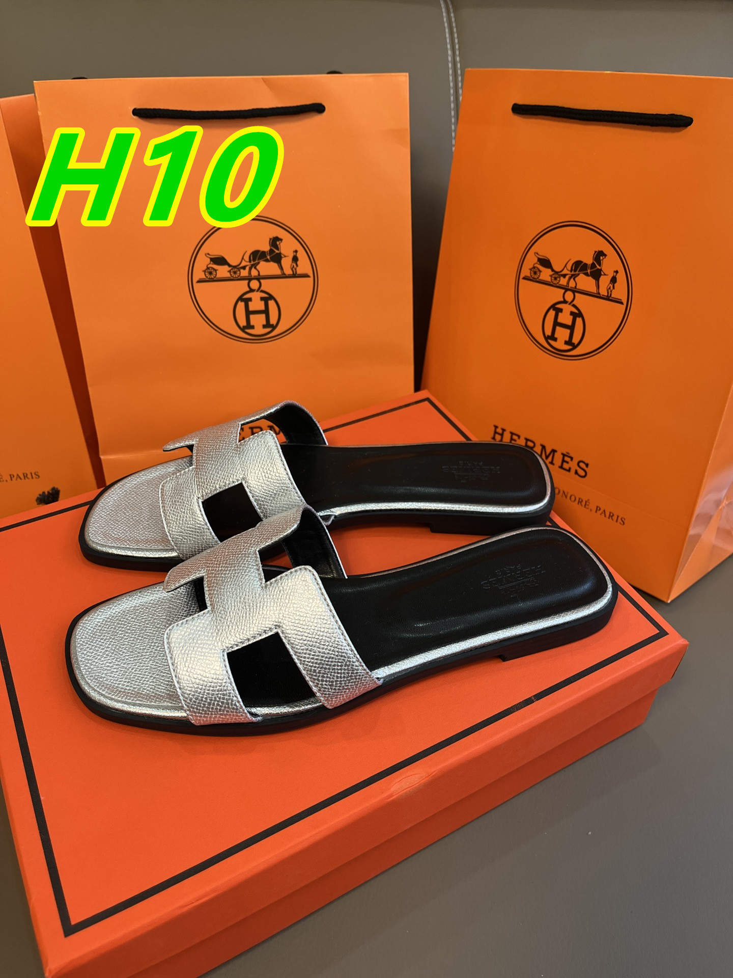 lis1369 Her*s $34.99 gallery