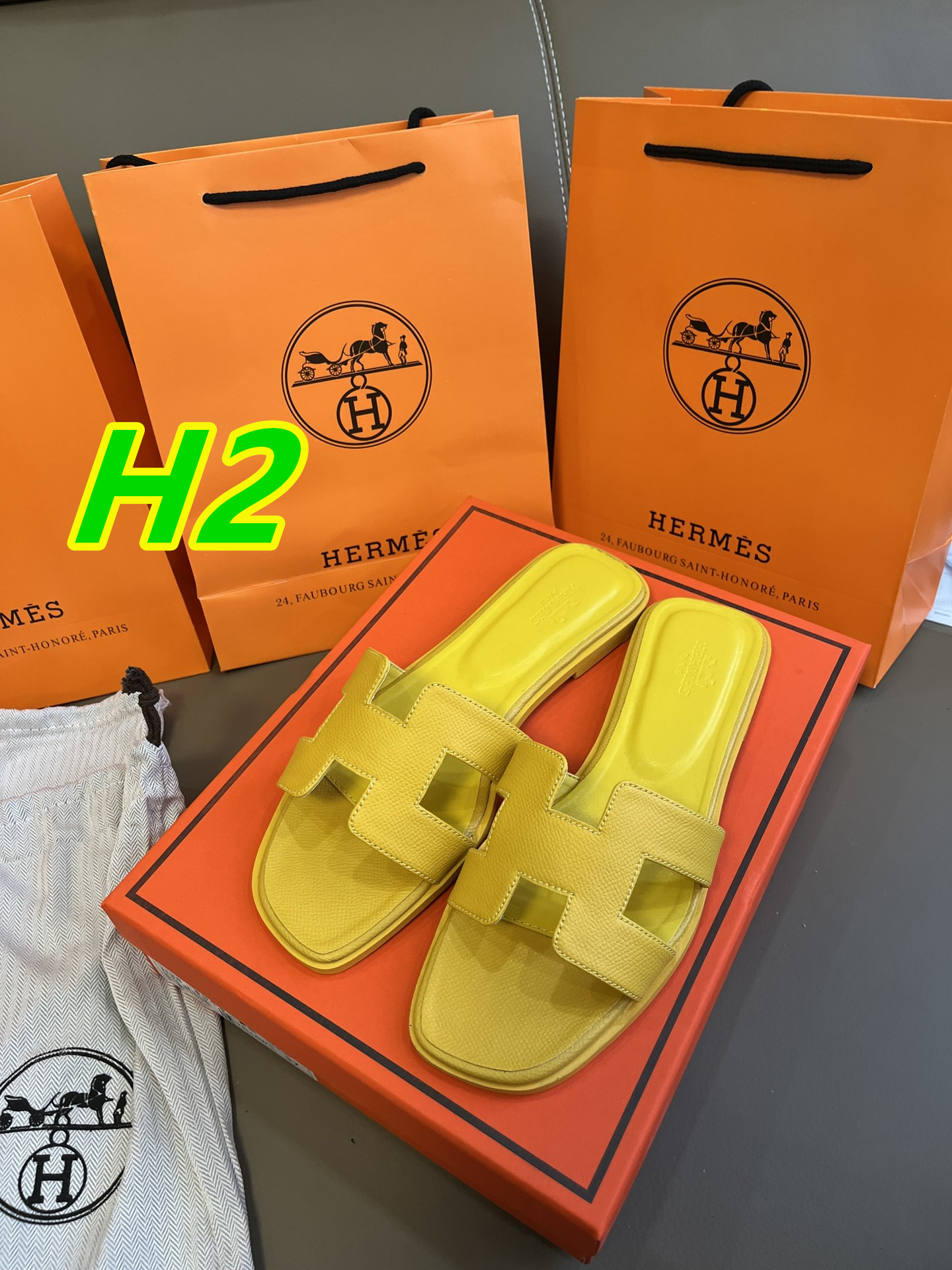 lis1369 Her*s $34.99 gallery