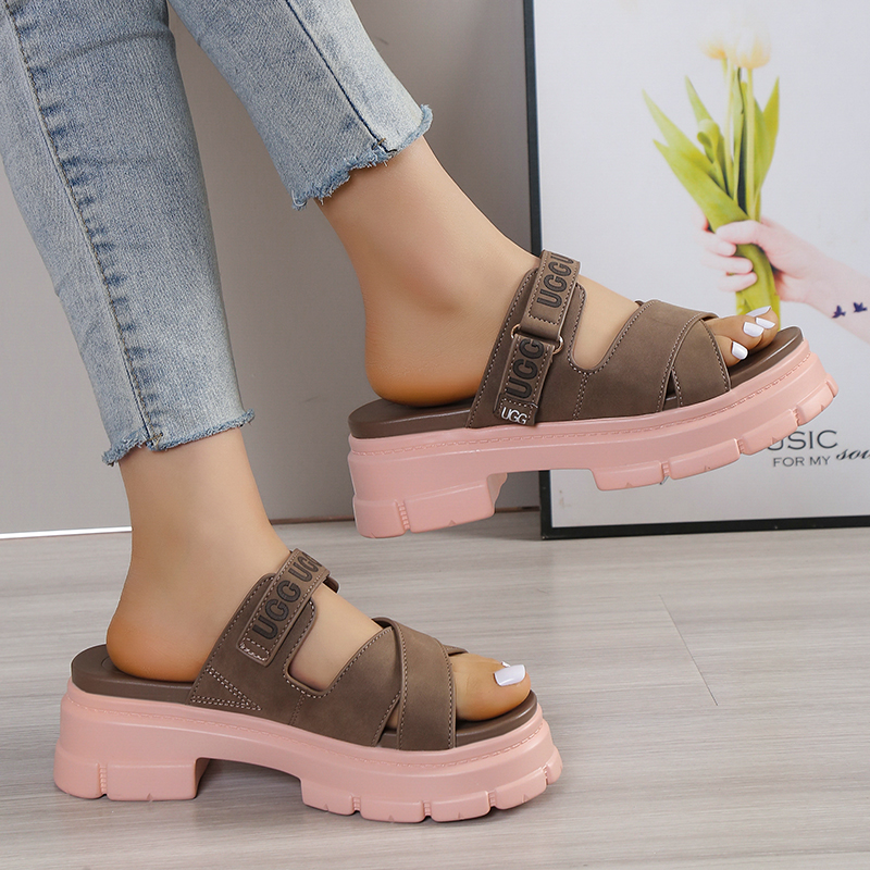 tao-6587-R     UGG 29$ gallery