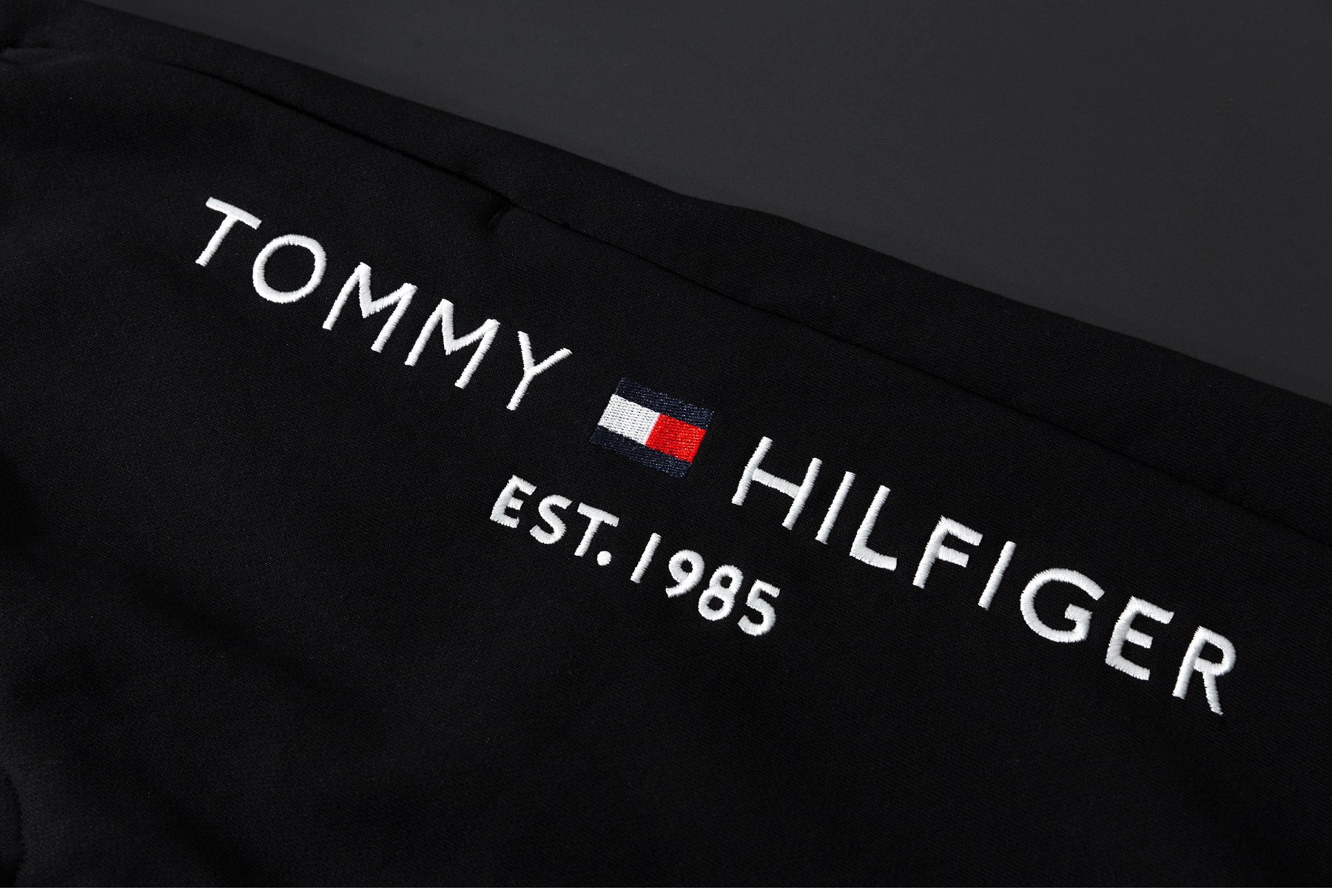 tommy 31.88$  code 268-6658-R gallery