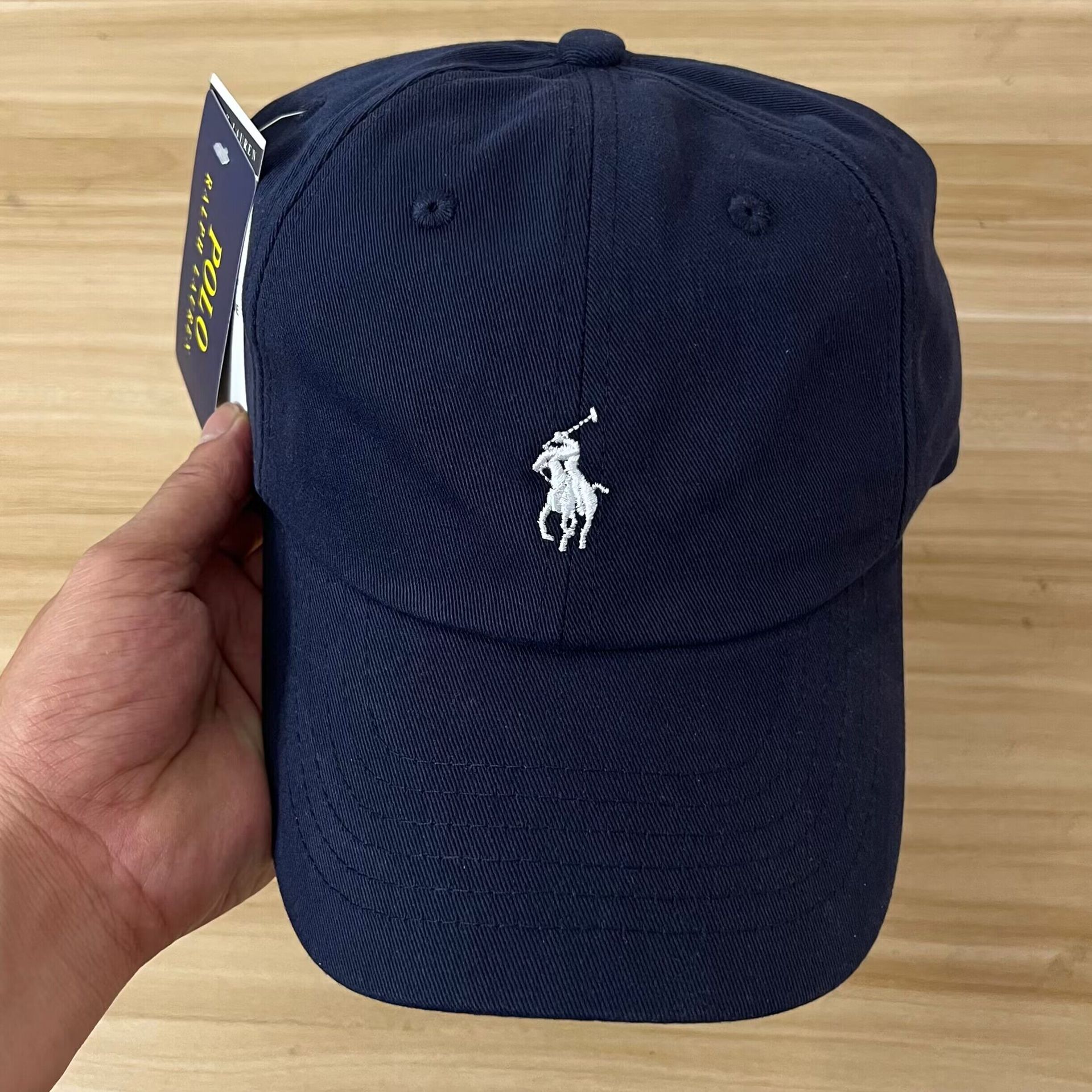 video AA1101-AA1109，Polo caps 18.99 gallery