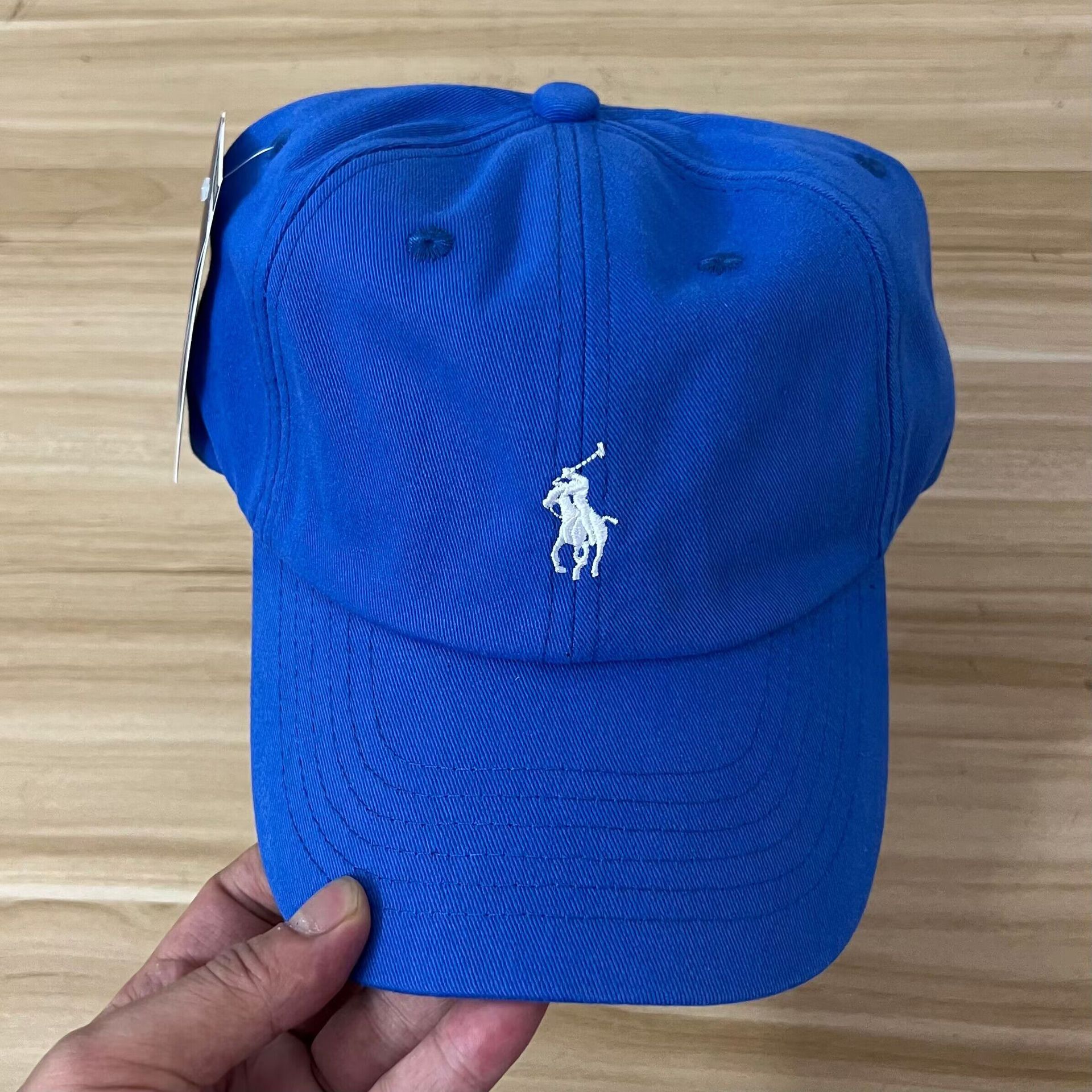 video AA1101-AA1109，Polo caps 18.99 gallery