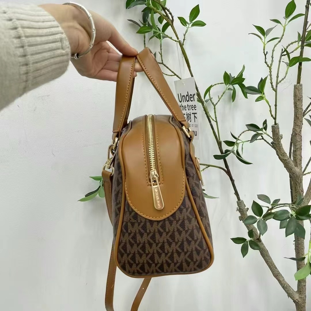 video PM074-PM079，MK Bag 218.99 gallery