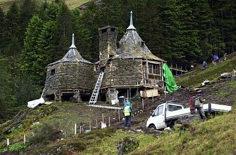 กระท่อมของคุณแฮกริด 的画廊图 1