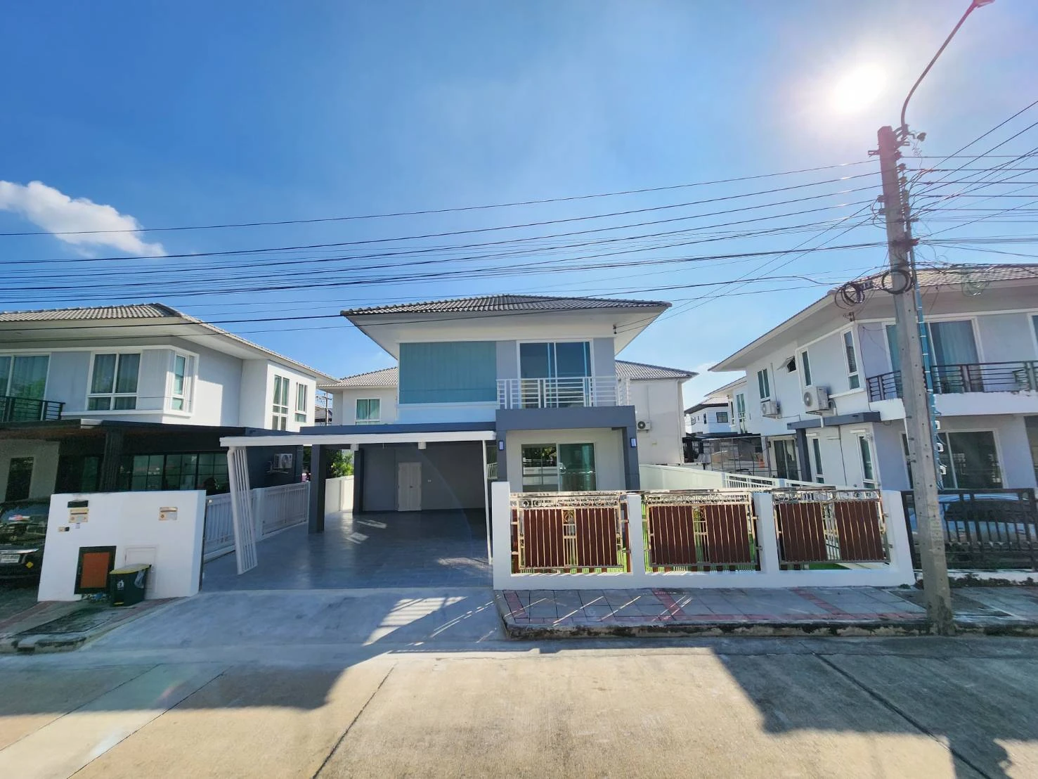 รูปภาพ Cover-บ้านสวยอีกแล้ว แค่มือ 2