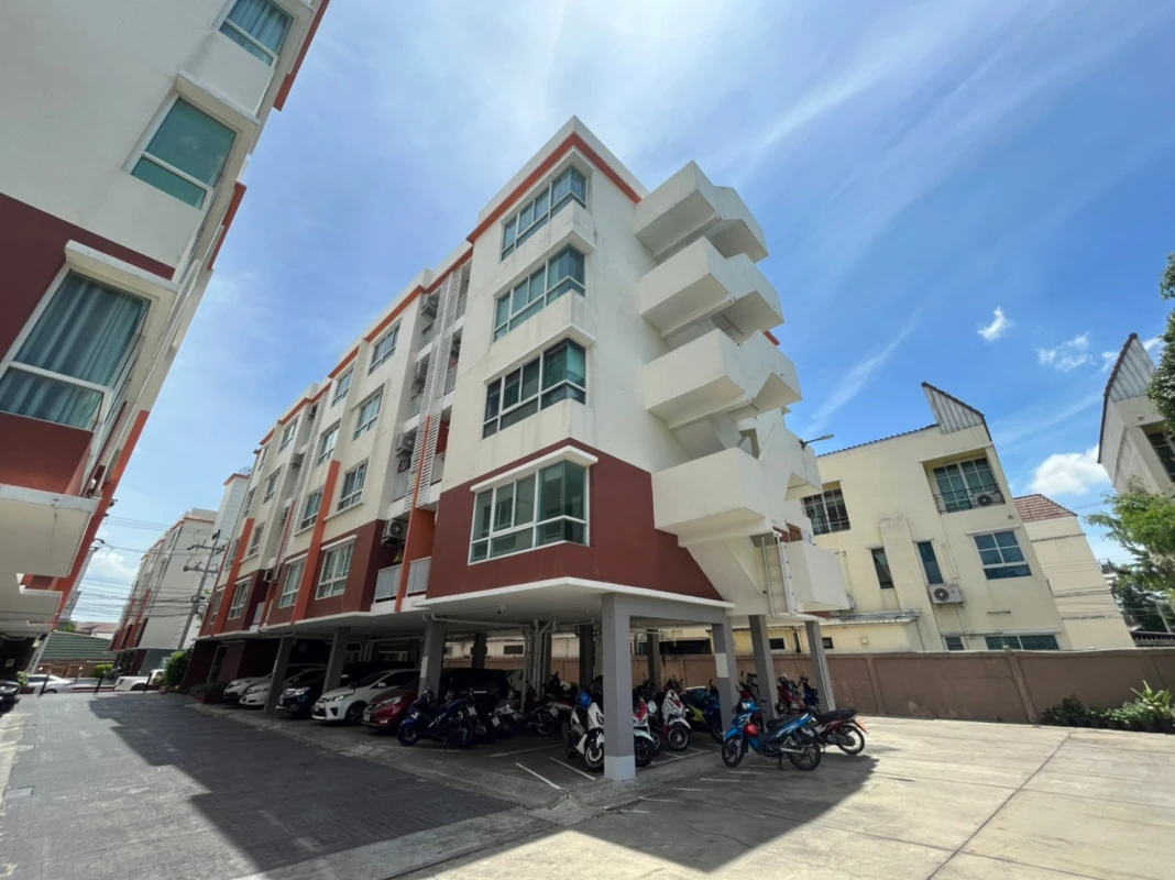 封面图片-Modern condo