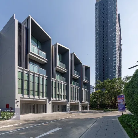 ขายด่วน 2 ยูนิตสุดท้าย Town Villa อโศก - พระราม 9