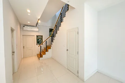 ขายด่วน! HOME OFFICE 4 ชั้น โครงการ VERVE เพชรเกษม 81 ราคาเพียง 8.39 ล้านบาท 的画廊图 2