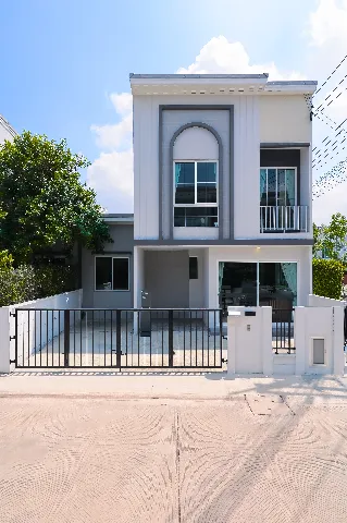 ทาวน์โฮมอิสระ ชีวาโฮม กรุงเทพฯ-ปทุม