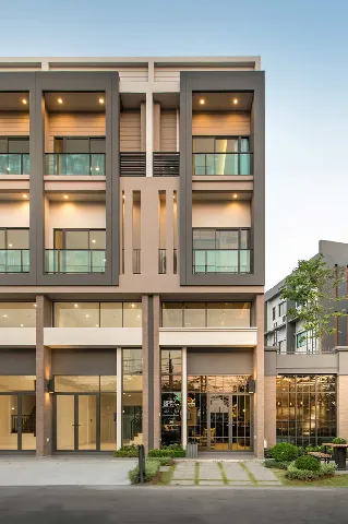 เวิร์คเพลส เพชรเกษม 81-2