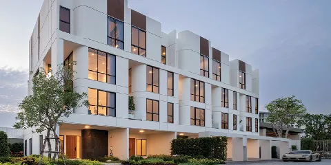 ทาวน์โฮม ขาวจั๊ว 的画廊图 1