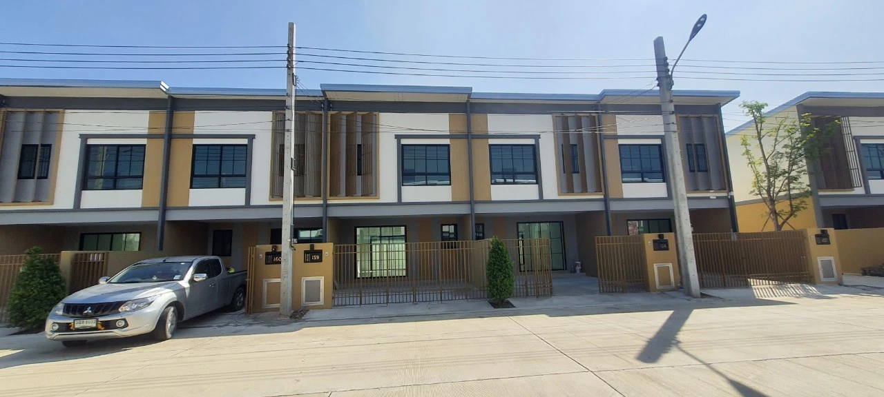 封面图片-ทาวน์โฮมโอนิซูกะ